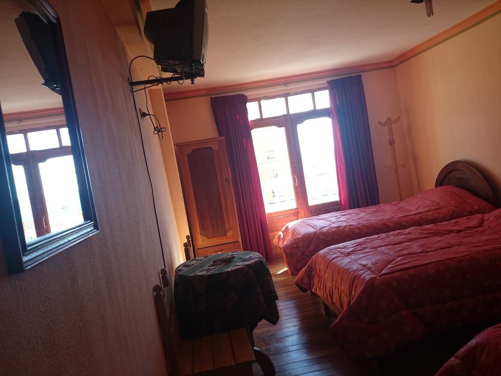 Hostal Real Los Andes Del Lago Copacabana  Room photo