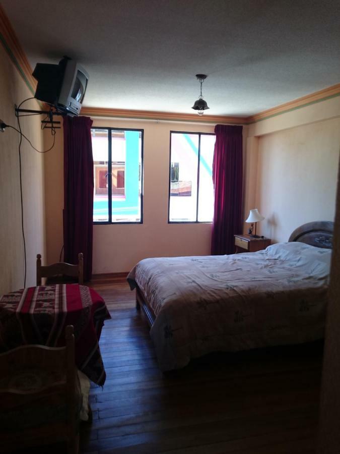 Hostal Real Los Andes Del Lago Copacabana  Exterior photo